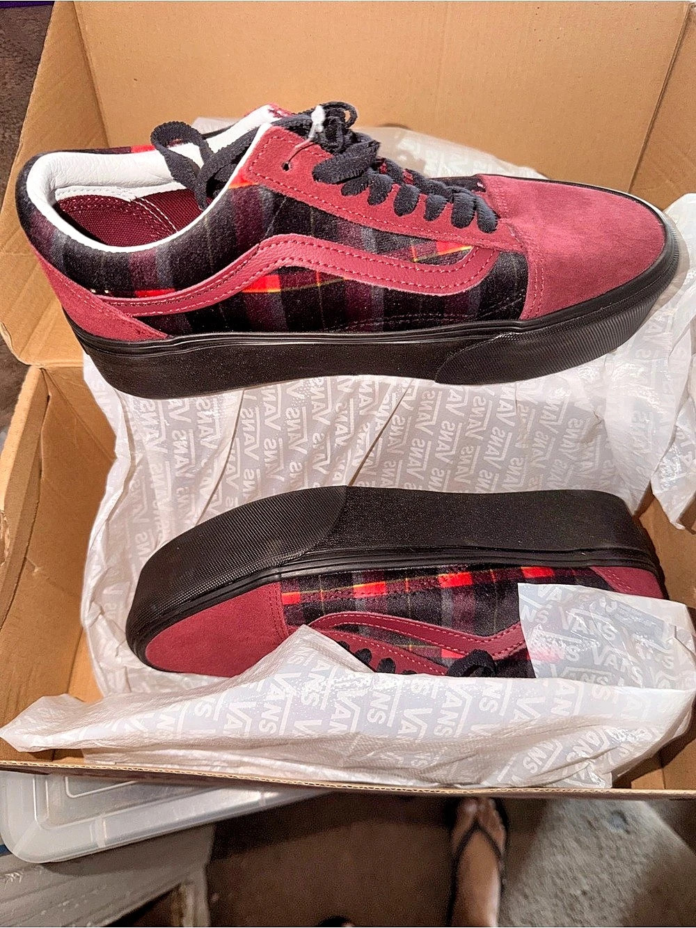 Vans Old Skool Stackform Velvet Plaid Sneakers Red & Black US 7 D